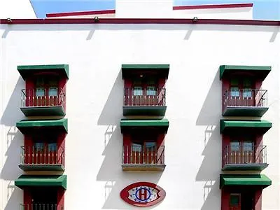 Hotel Leones Heroica Puebla de Zaragoza